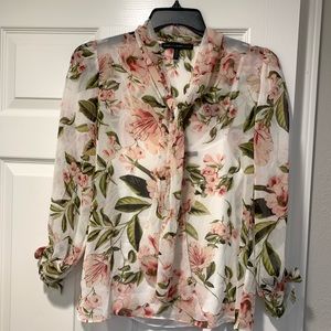WHBM White House Black Market pink green floral tie top blouse cami medium